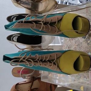 Glaze high heel shoes